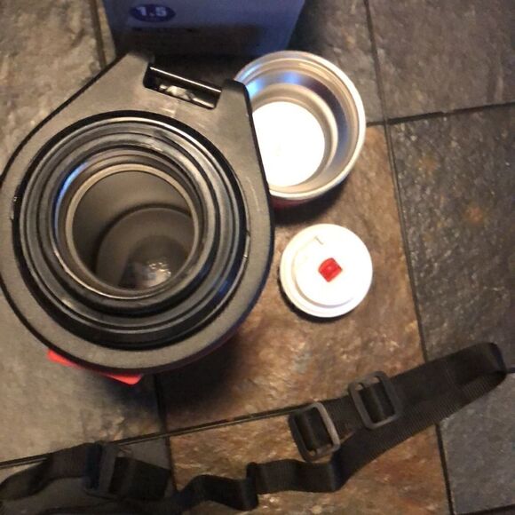 COPY 3- KOKOBIN water bottle/hot cold thermos 1.5 liters, 51 oz, red - Picture 8 of 8